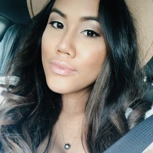 Meet your Posher, Janelle